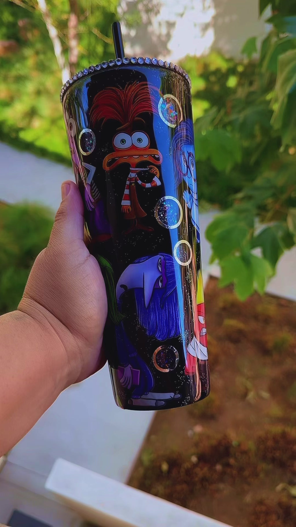 EMOTIONS PEEK A BOO SNOWGLOBE