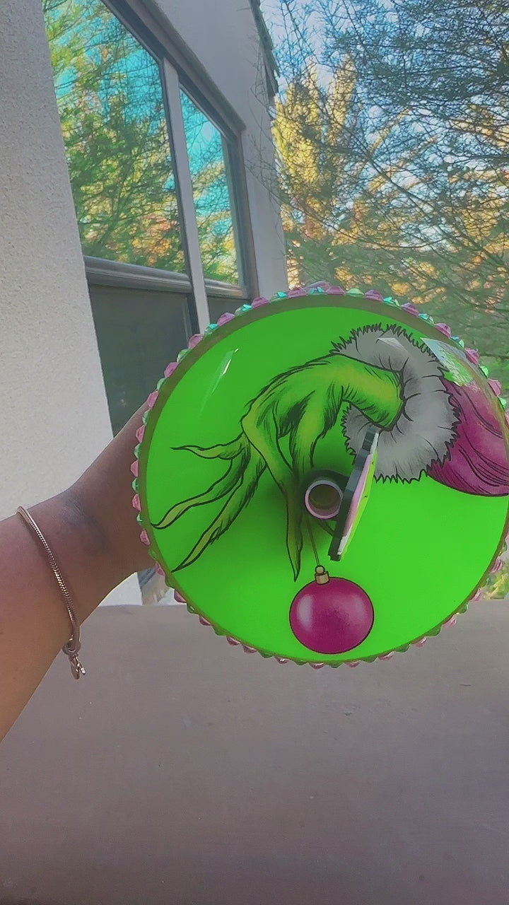 Grinchmas snowglobe 2023